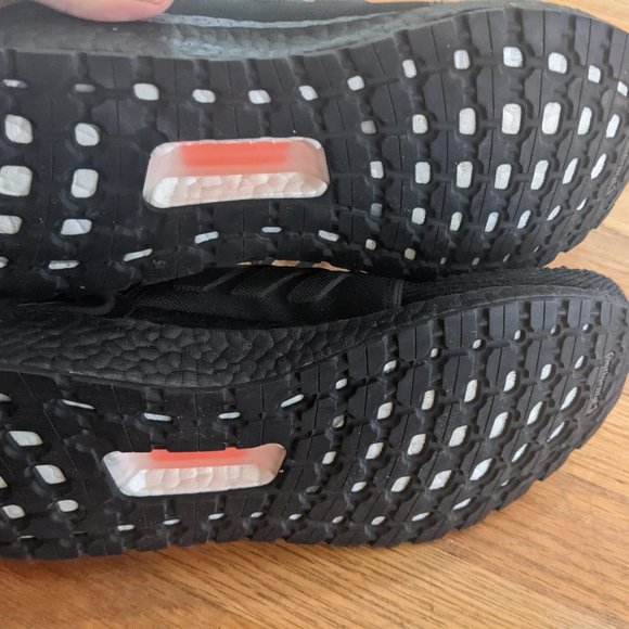 Adidas Ultraboost 19 triple black Mens size 9 - Picture 5 of 6